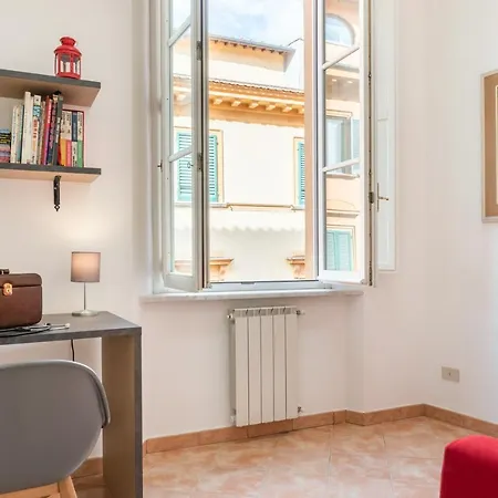 Apartment Borgo Stretto Bright