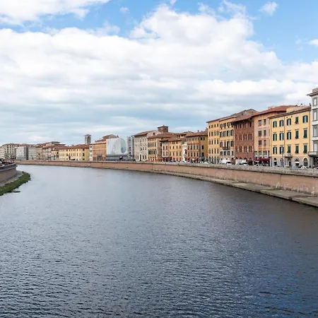 Apartment Borgo Stretto Bright Pisa