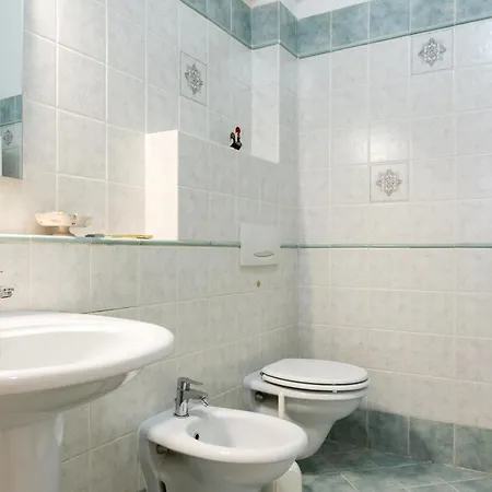 Apartment Borgo Stretto Bright *