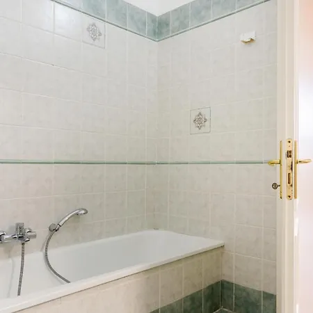 Apartment Borgo Stretto Bright *