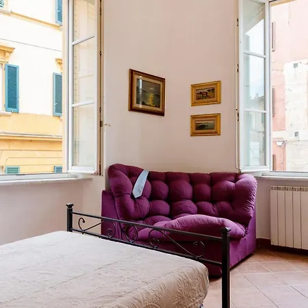 Borgo Stretto Bright